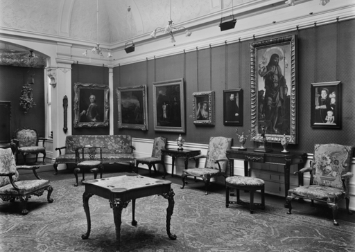 Oscar Wilde inspires Sadie Coles