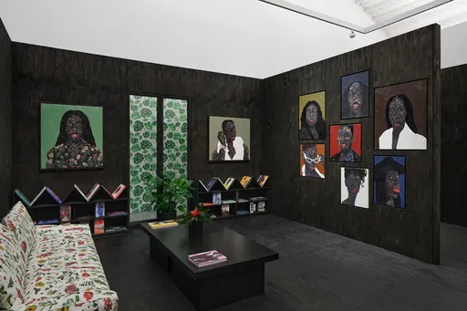 Portraits from the Studio: Amoako Boafo’s Ghana-on-the-Pacific at Roberts Projects, Los Angeles
