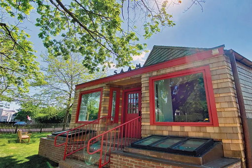 Hedges & Edges Opens at Southampton African American Museum