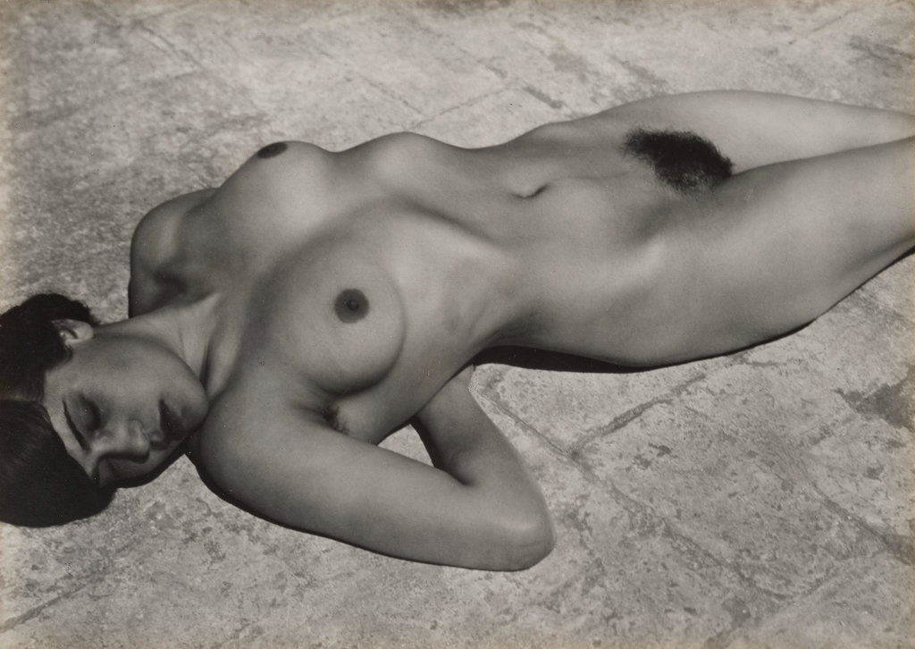Nude (Tina on the Azotea). Image courtesy of Phillips New York, Chelsea