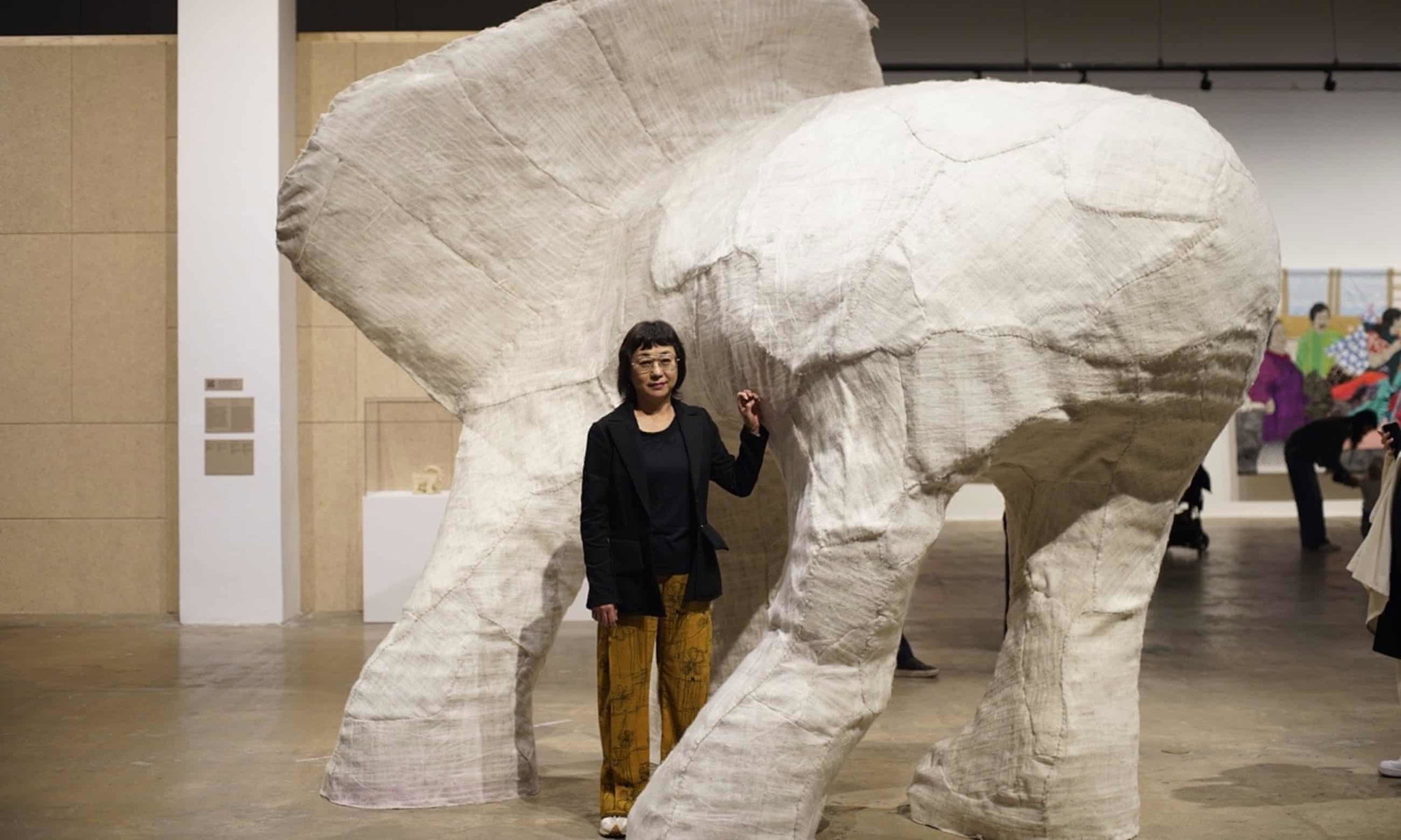 Oum Jeongsoon's Elephant Without a Trunk Scoops Up a Top Prize