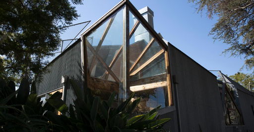 Contributor: How Frank Gehry put his stamp on L.A., and how he didn't