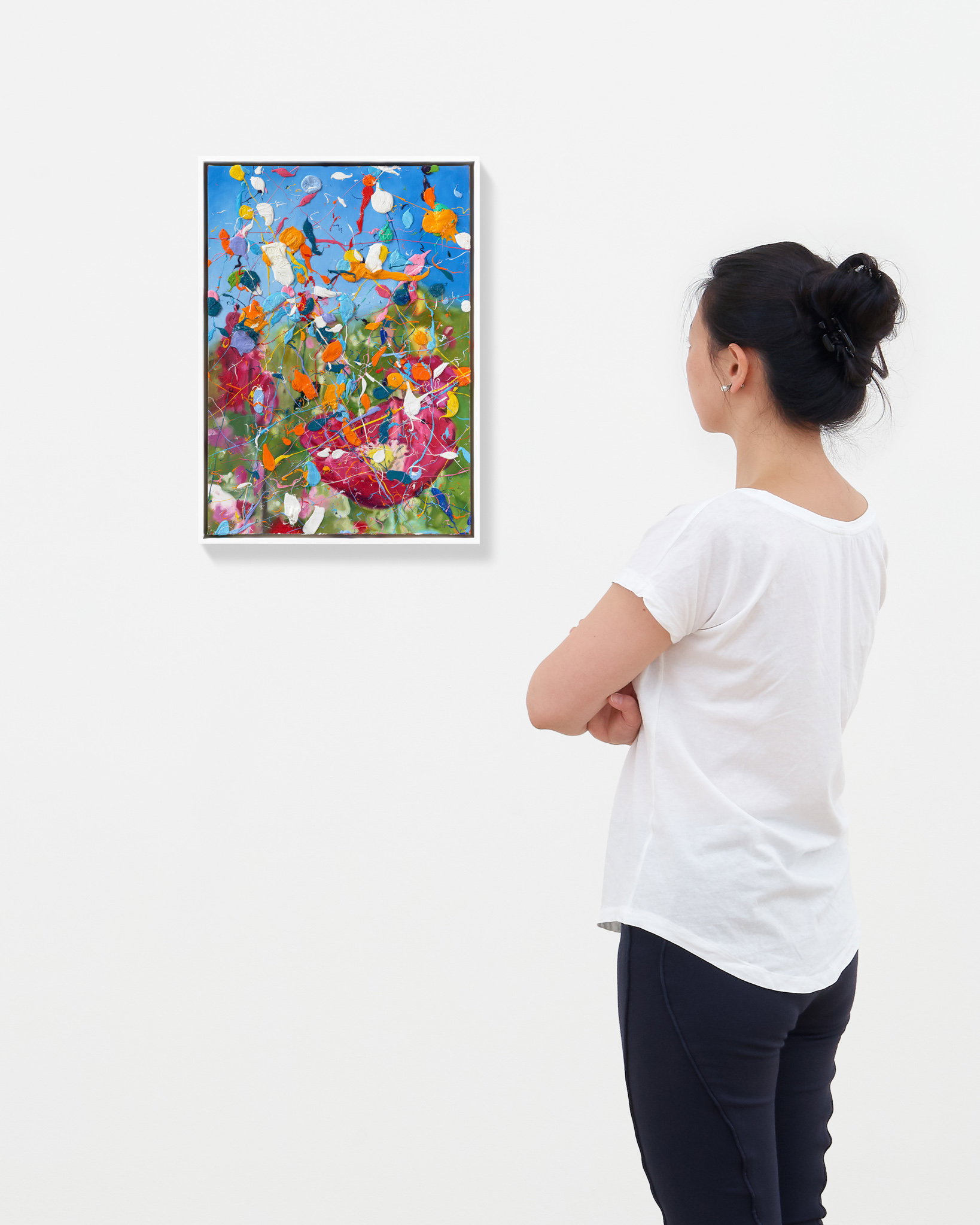 Summer Bees Hidden Garden scale image