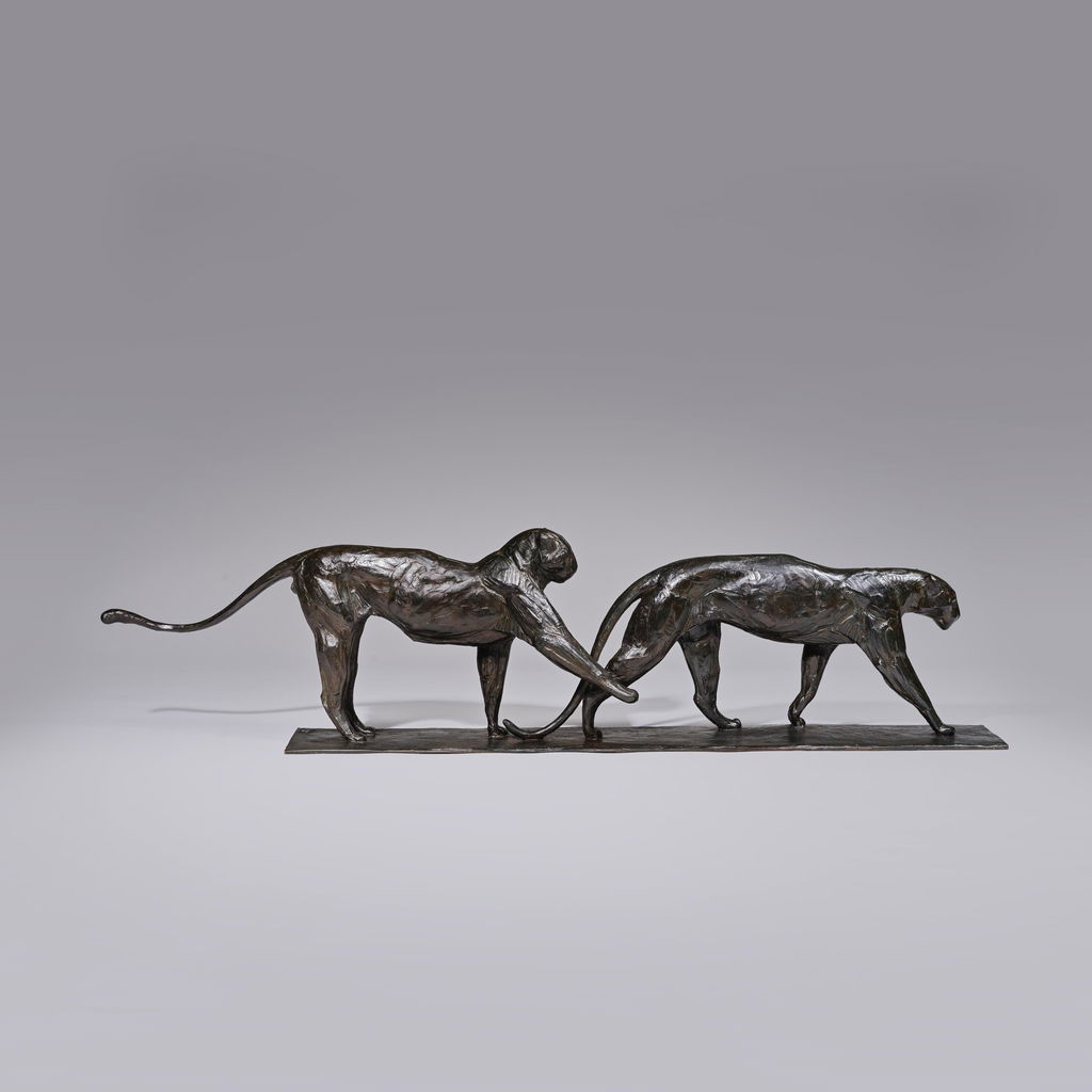 Two leopards walking, the male raising one paw by Rembrandt Bugatti sold for $867,300.
Image courtesy of Bonhams Cornette de Saint Cyr