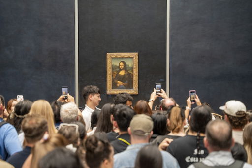 How many visitors can a museum take?