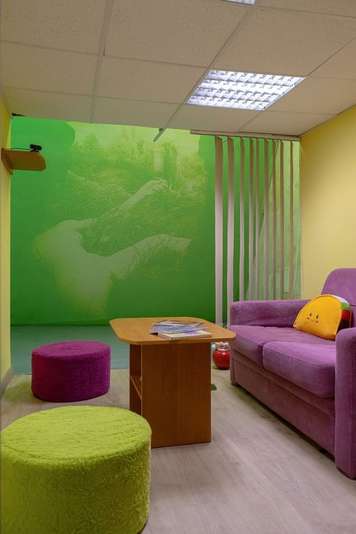 Hyperrealistic Mother —Alexander Adamau