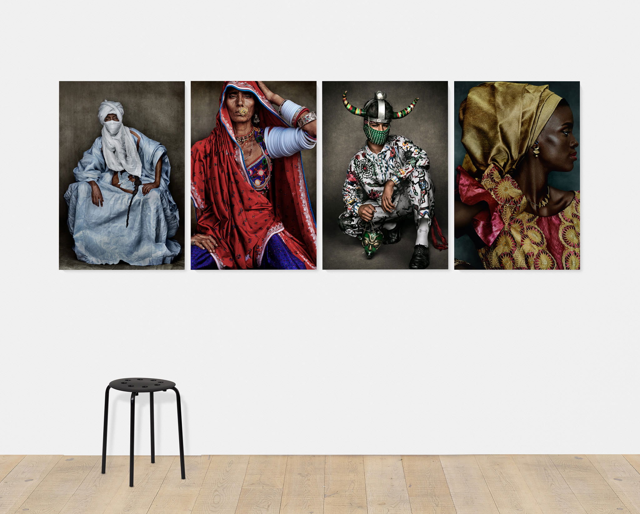 VISIONAIRE 22 CHIC Mario Testino 新品未開封 VISIONAIRE 22 CHIC Mario Testino 新品未開封 【公式通販】