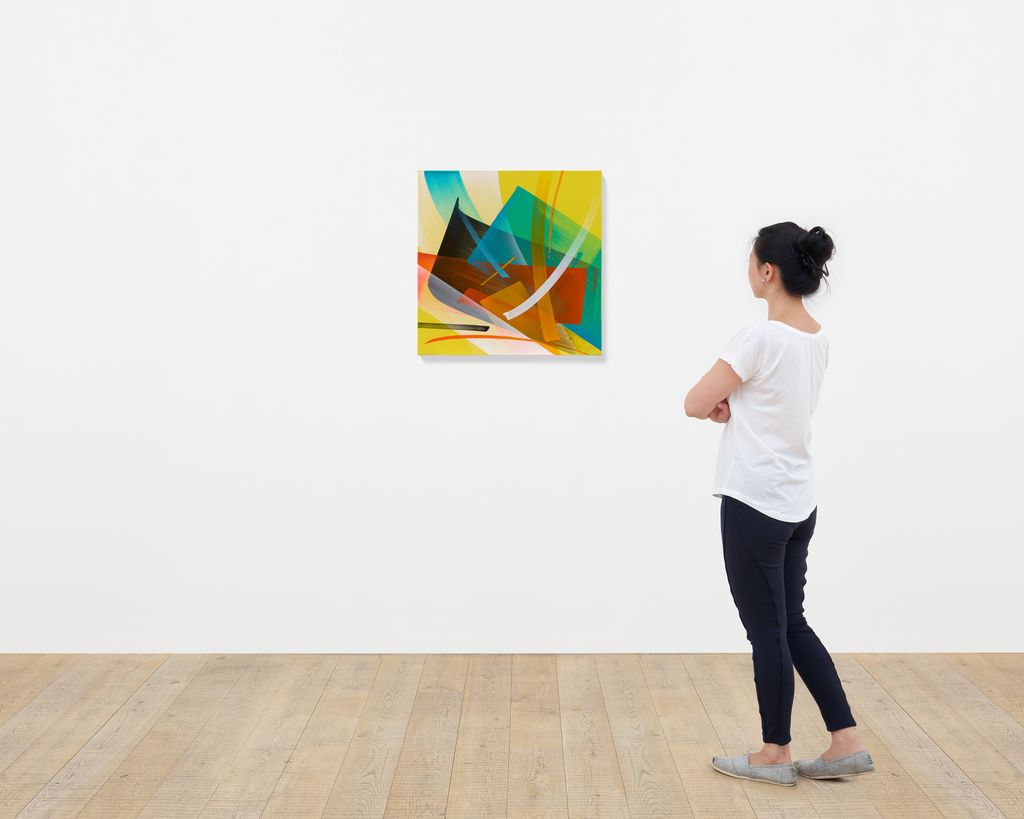 Yellow Cross scale image