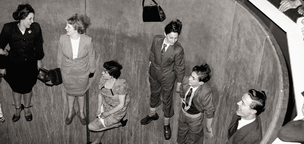  - Photographing a Modern World: Britain 1900–75 