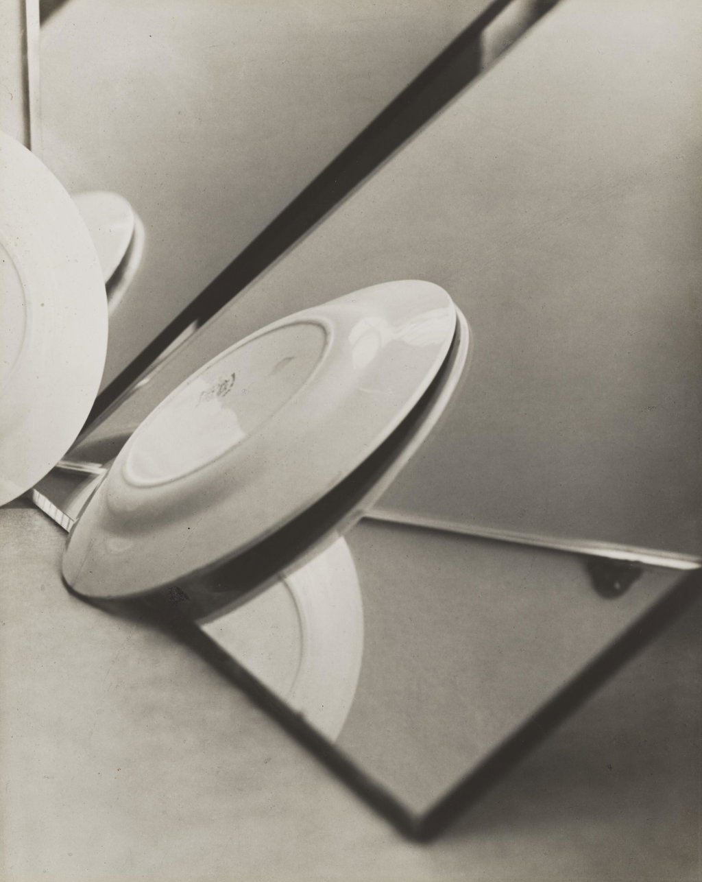 Composition (Plates and Mirrors). Image courtesy of Christie's