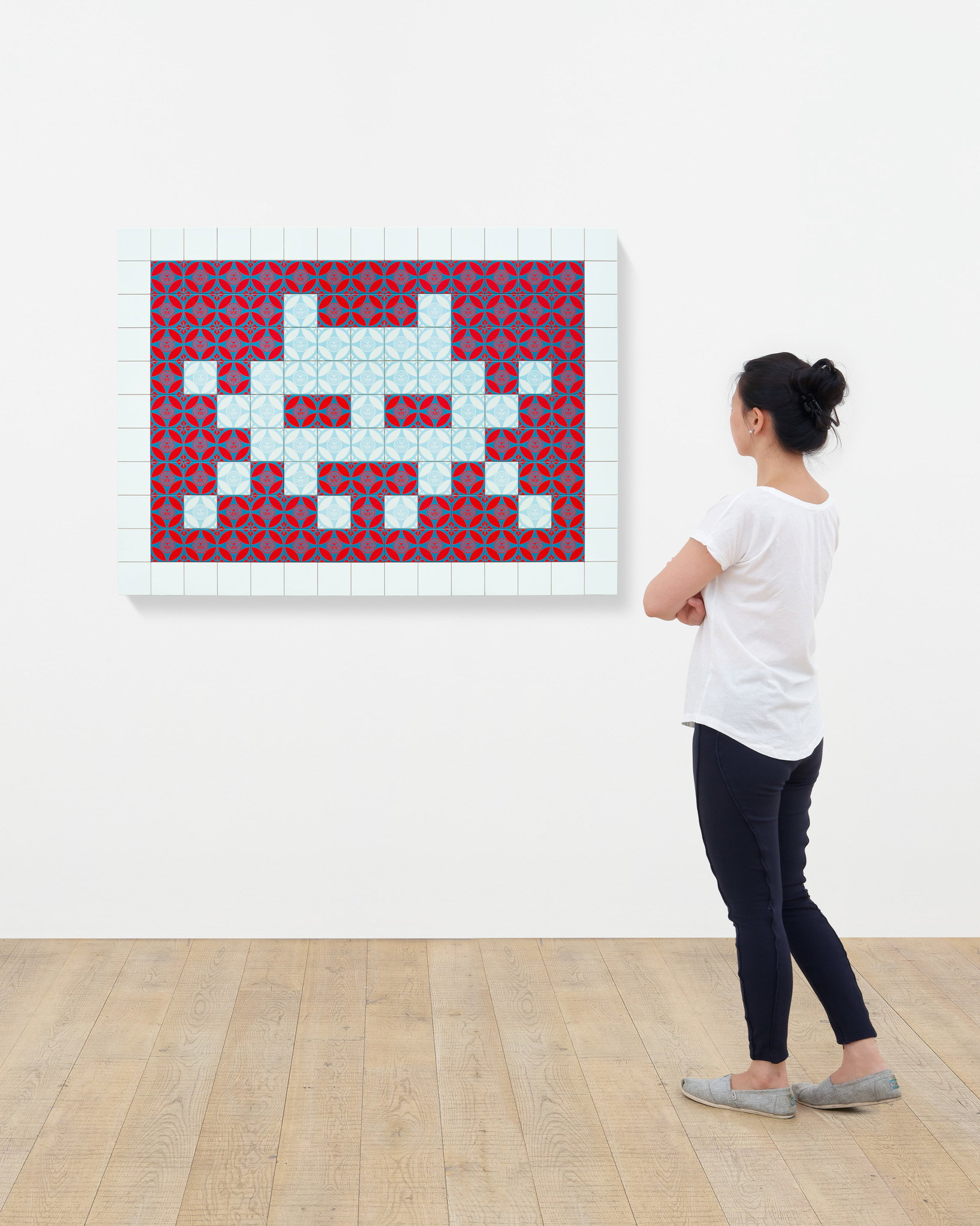 Positive Space/Negative Space (Blue/Red) scale image